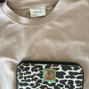 Gestuz Sweatshirt & Masters Wallet